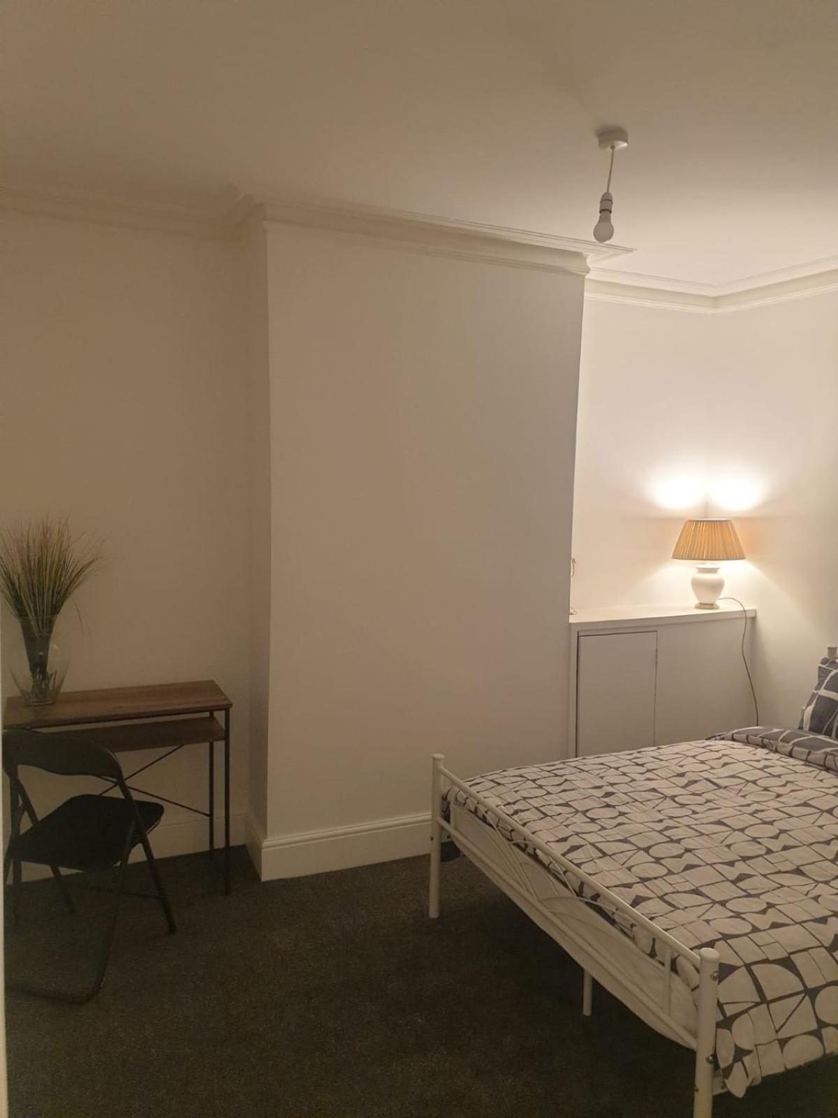 Guest house Sweet Dreams 2 Luton (Bedfordshire)