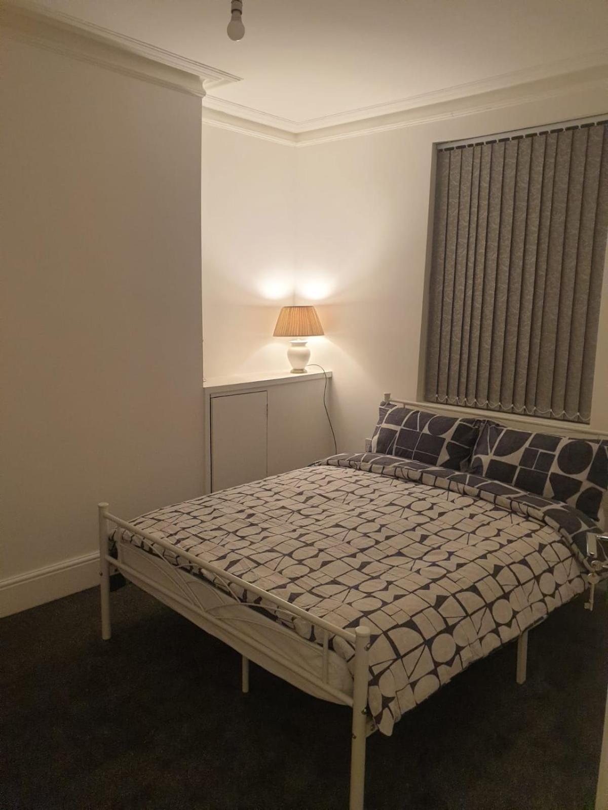 Sweet Dreams 2 Guest house Luton (Bedfordshire)